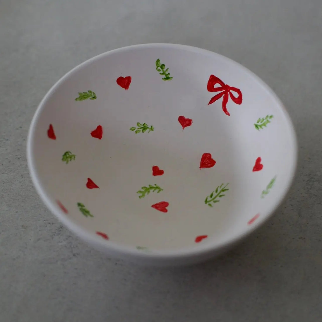 Amora Ribbon Hearts Hand-Painted Ceramic Trinket Bowl Jewelry Dish Dea'rt İstanbul