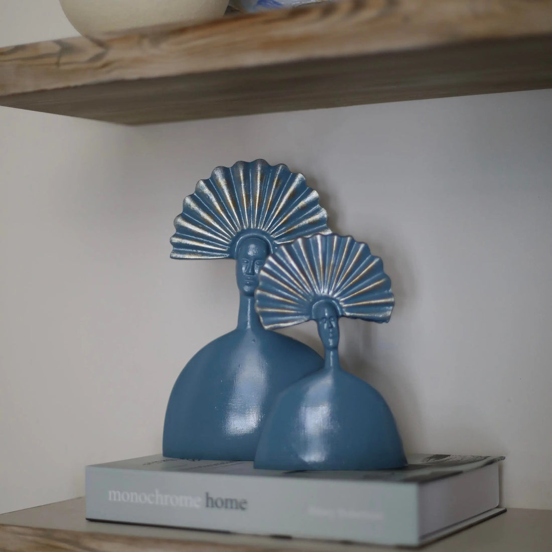 Azura Twin Fan Goddess Sculpture Set Dea'rt İstanbul