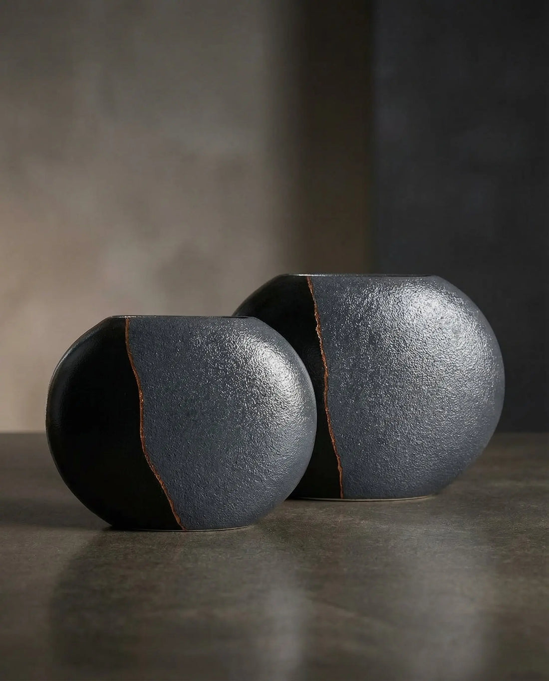 Bakırdan Collection Trace Handmade Minimal Vase Duo with Copper Line Bakırdan Collection