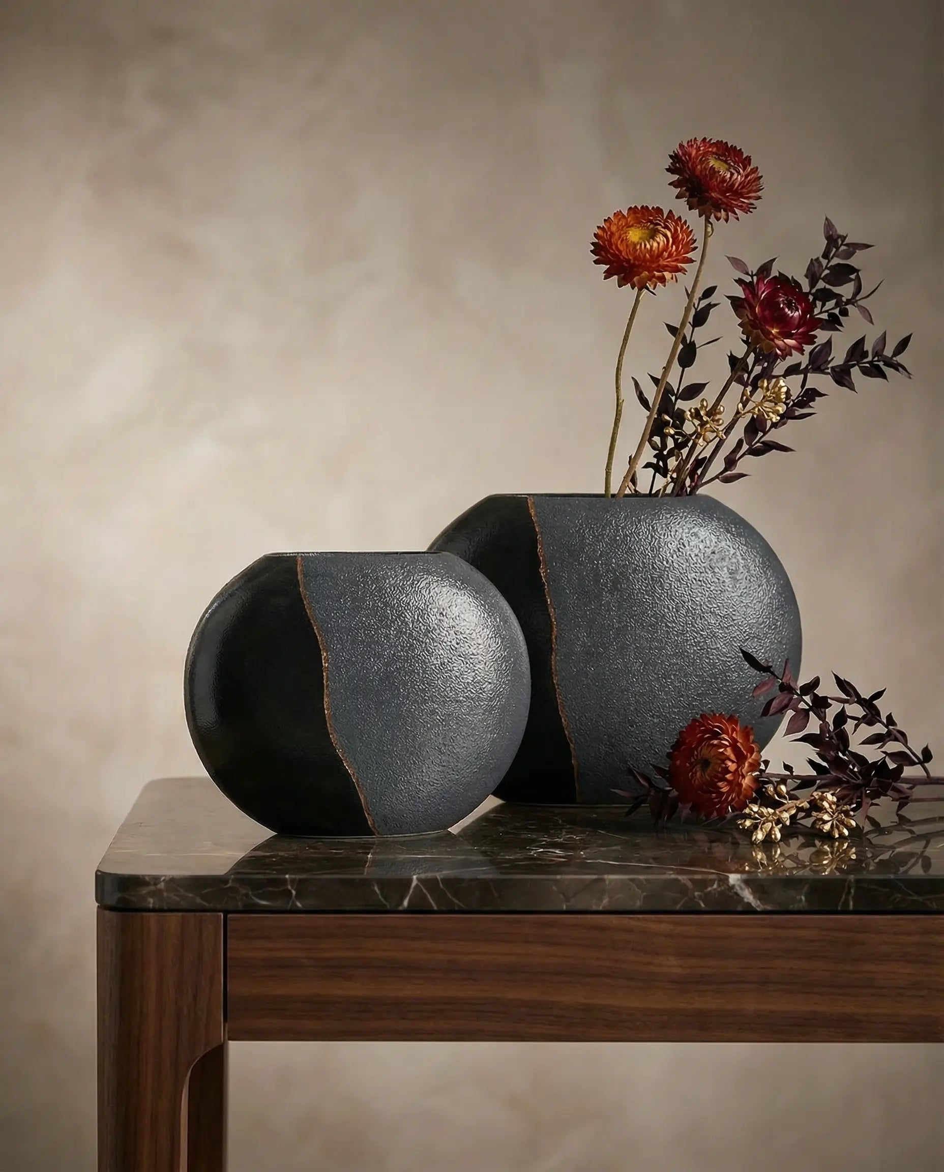 Bakırdan Collection Trace Handmade Minimal Vase Duo with Copper Line Bakırdan Collection