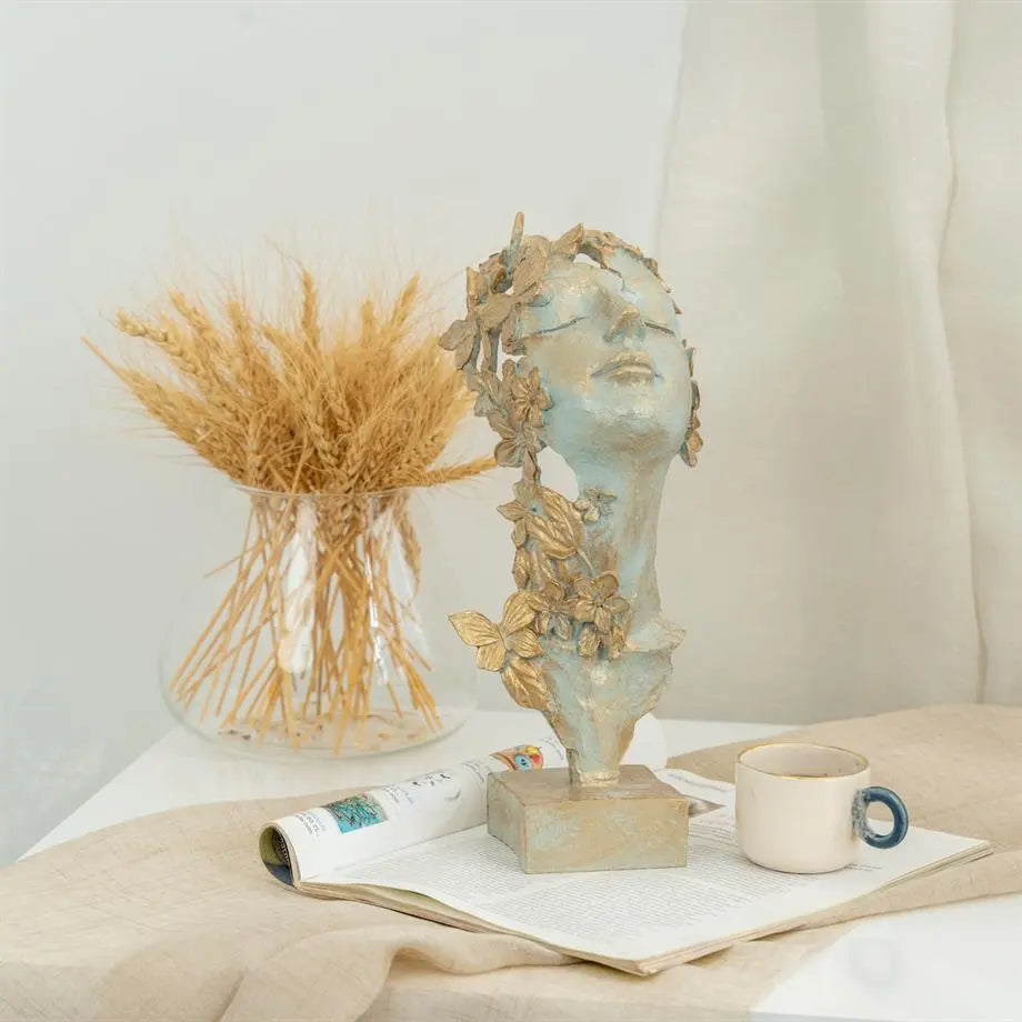 Bella Bloomwing Muse Sculpture Dea'rt İstanbul