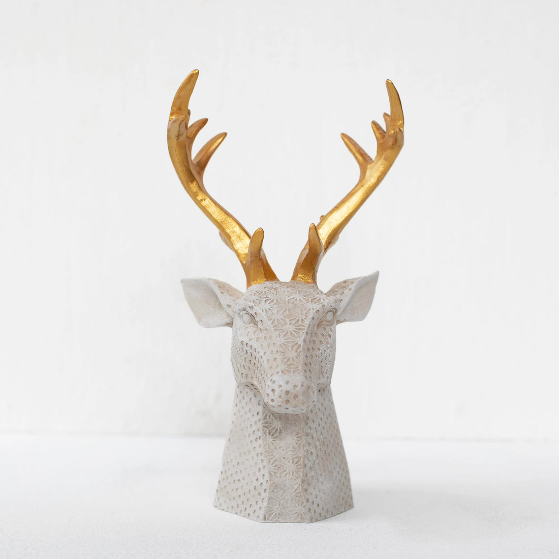 Eira Gilded Antler Textured Stag Sculpture Dea'rt İstanbul