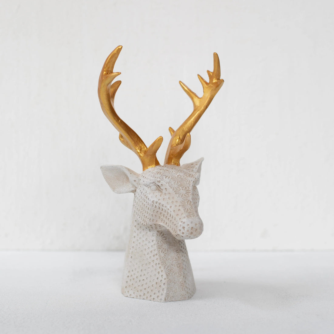 Eira Gilded Antler Textured Stag Sculpture Dea'rt İstanbul