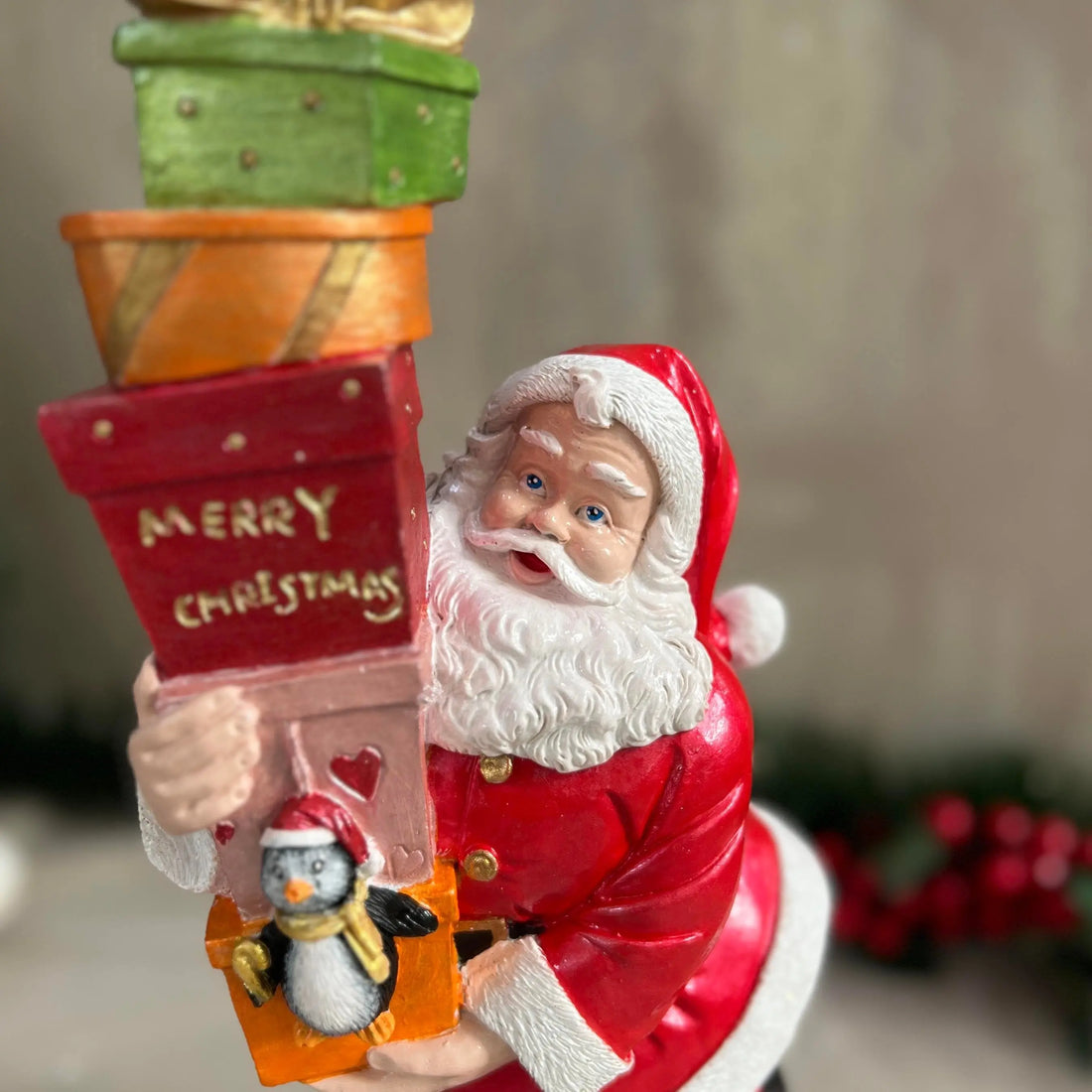 Jolly Gift Stacks Santa Sculpture Dea'rt İstanbul
