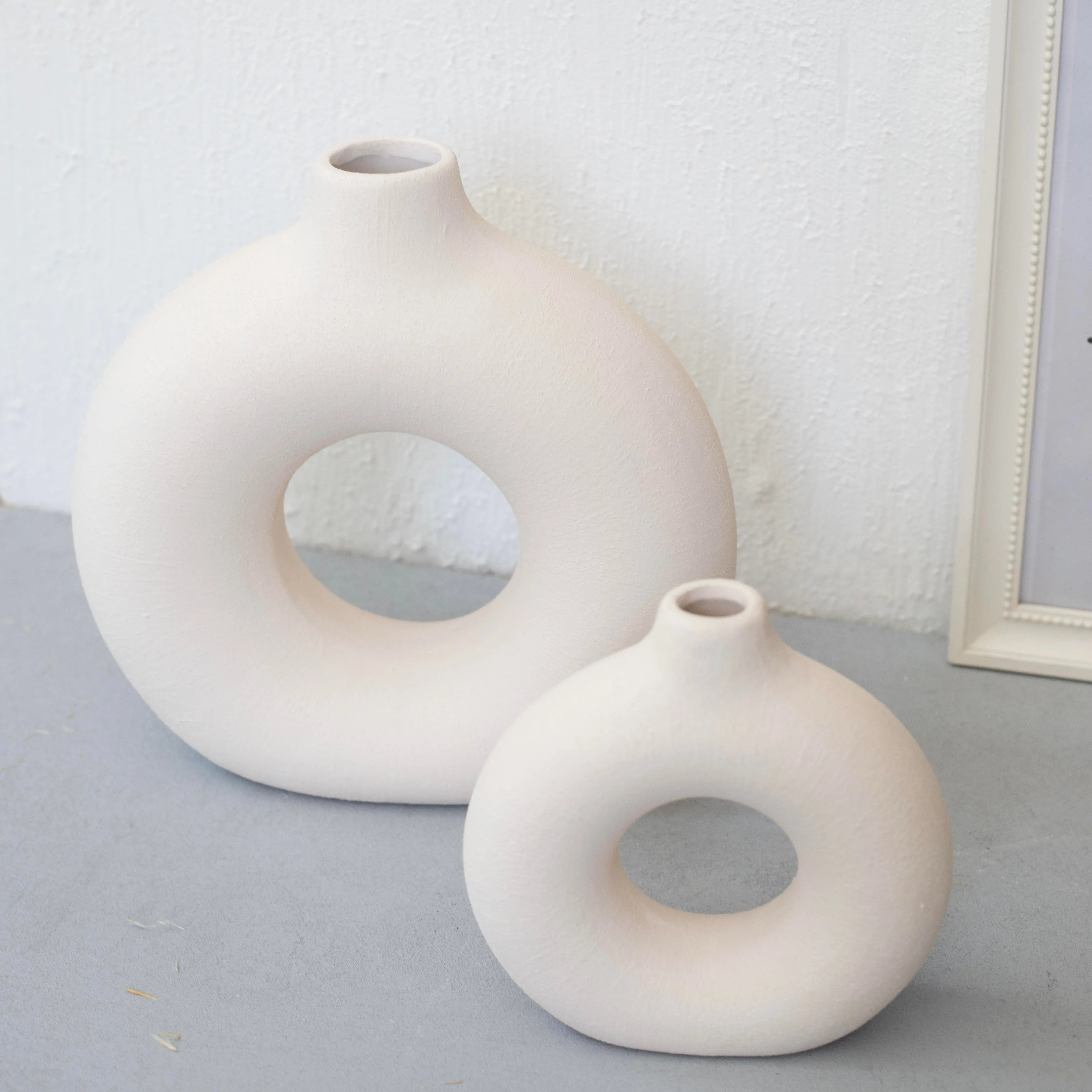 Nordic Koleksiyon Textured Ring Ceramic Vase Set of 2 Cream 27.5cm Nordic Collection