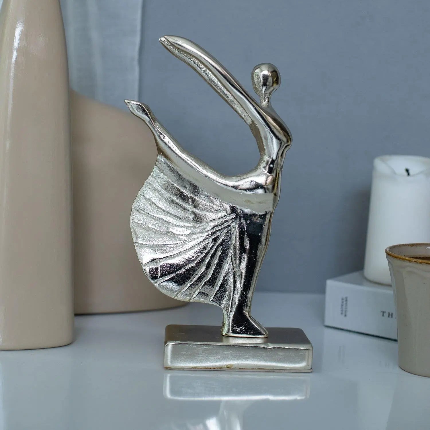 Pirouette Ballerina Sculpture in Gold and Silver Dea'rt İstanbul